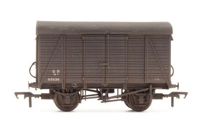 Pre-Owned 12T Southern 2+2 Plank Vent Van SR Brown No.65636 - Custom Weathered