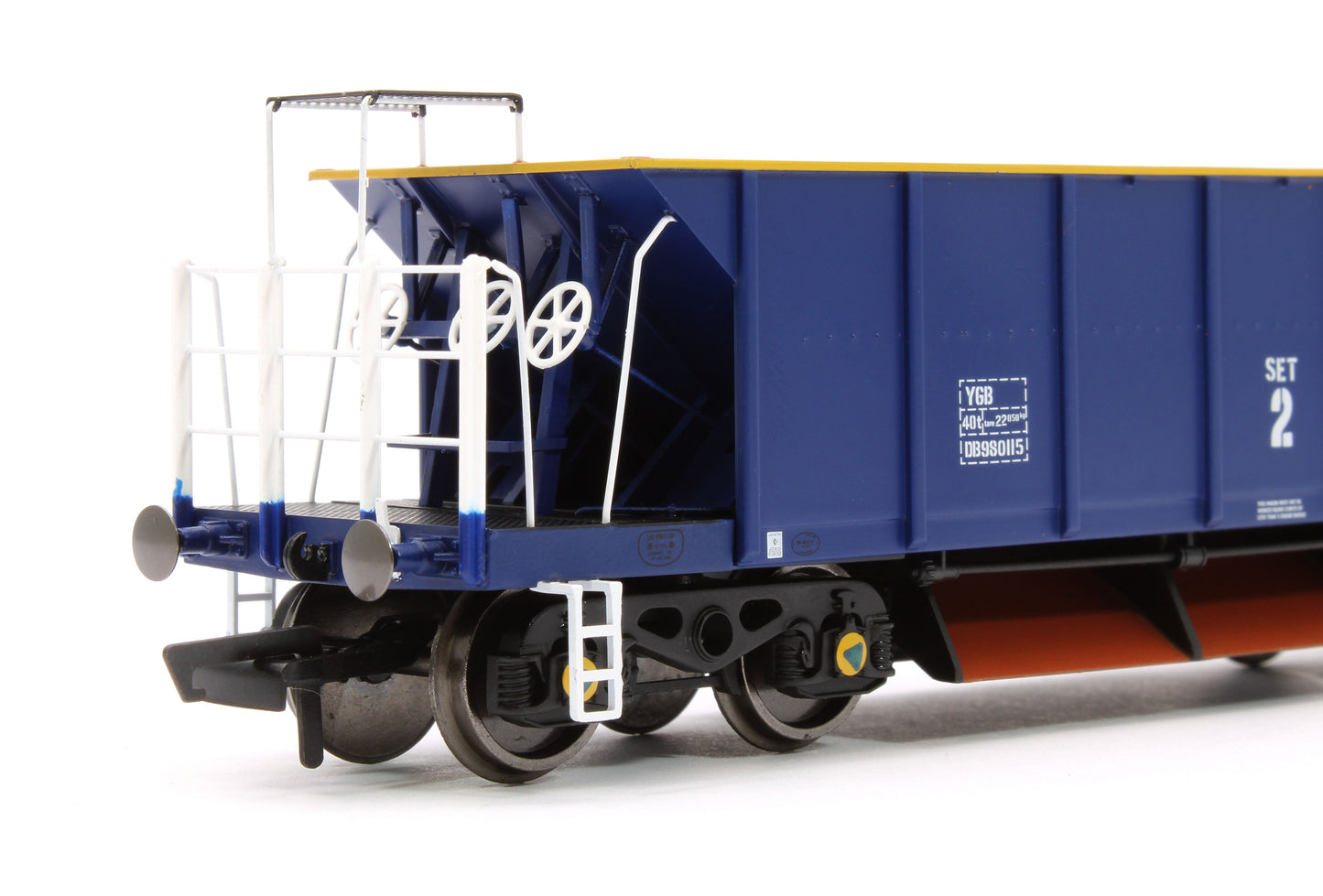 Pre-Owned R60243 YGB 'Seacow' Mainline DB980115 Bogie Hopper Wagon