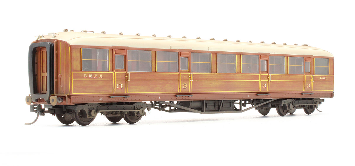 Pre-Owned LNER 61ft 6in Gresley Teak Corridor 3rd Class Coach '1463' - Custom Weathered