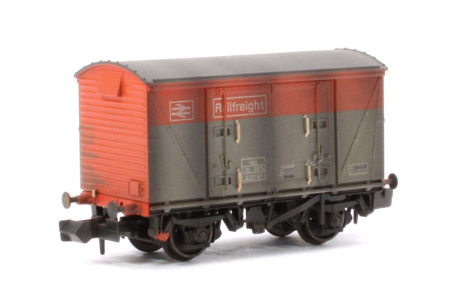 Custom Weathered Set of 3 BR 12T VEA Ventilated Vans, BR Railfreight Red/Grey