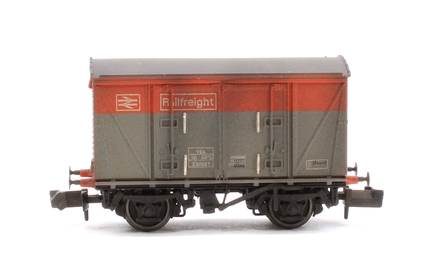 Custom Weathered Set of 3 BR 12T VEA Ventilated Vans, BR Railfreight Red/Grey