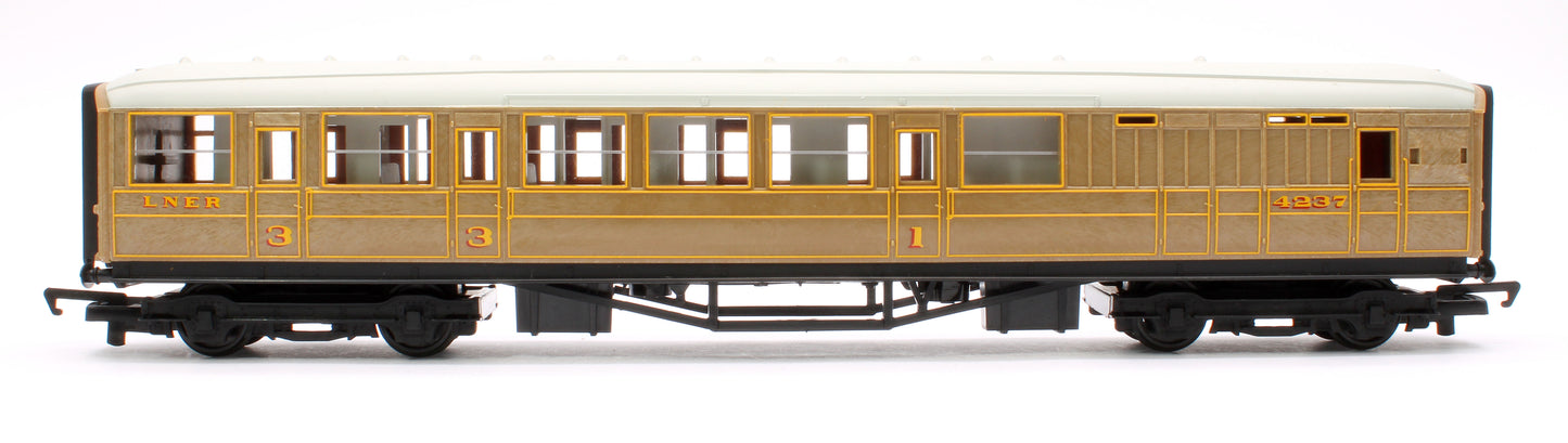 RailRoad Brake Composite Coach LNER 4237