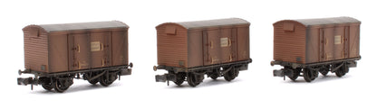 Custom Weathered Set of 3 BR 12T Vanwide Ventilated Vans, BR Bauxite (Early) Earle's Cement