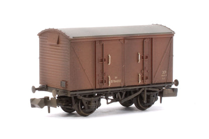Custom Weathered Set of 3 BR 12T Vanwide Ventilated Vans, BR Bauxite (Early)