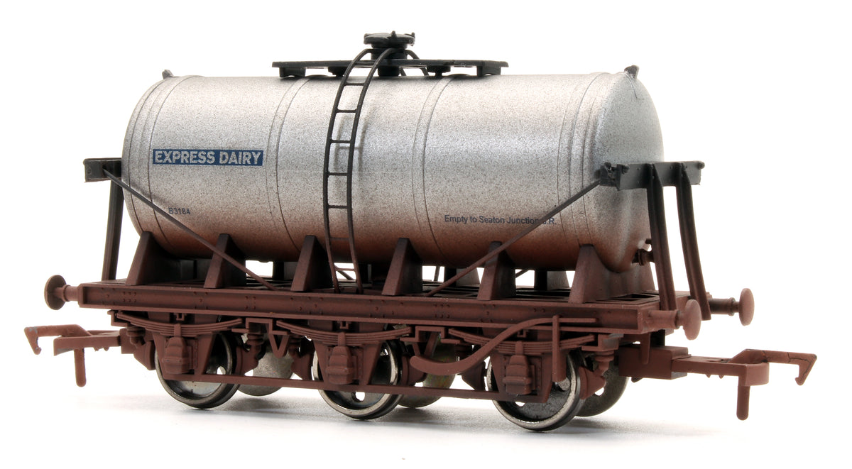 Pre-Owned 'Express Dairies Co' 6 Wheel Tanker No.B3184 (Weathered) - Limited Edition