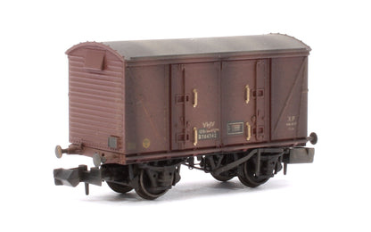 Custom Weathered Set of 3 BR 12T Vanwide Ventilated Vans, BR Freight Brown VMV XP