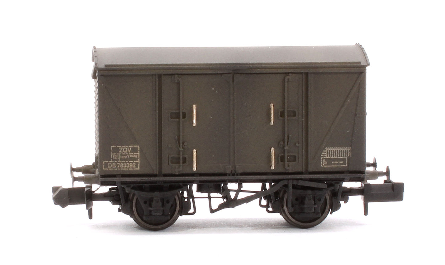 Custom Weathered Set of 3 BR 12T Vanwide Ventilated Vans, BR Departmental Olive Green VQV