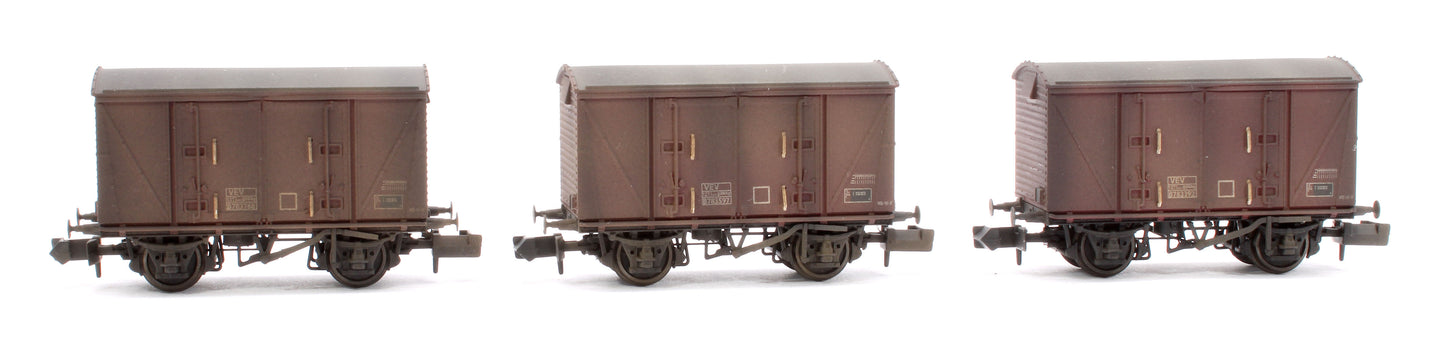 Custom Weathered Set of 3 BR 12T Vanwide Ventilated Vans, BR Freight Brown VEV