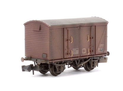 Custom Weathered Set of 3 BR 12T Vanwide Ventilated Vans, BR Freight Brown VEV