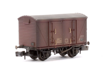 Custom Weathered Set of 3 BR 12T Vanwide Ventilated Vans, BR Freight Brown VEV
