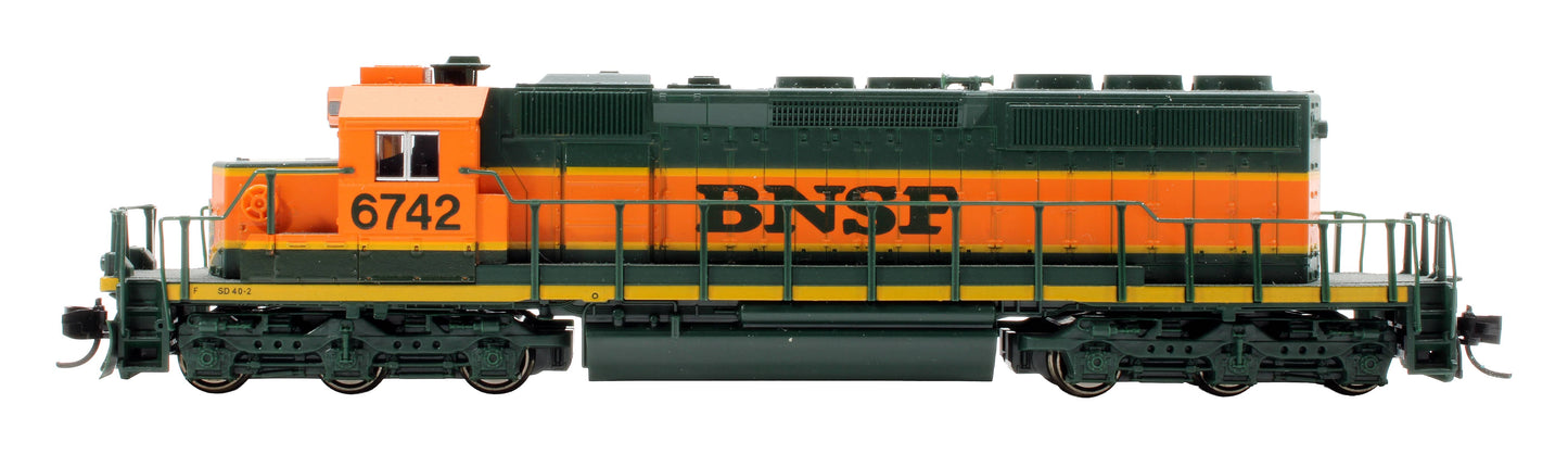 Pre-Owned 176-8203 BNSF SD40-2 Diesel Locomotive '6742'
