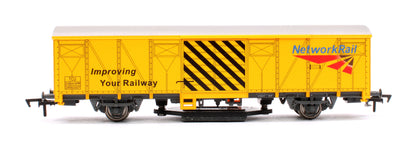 Pre-Owned GM4430101 Network Rail Yellow Track Cleaning Wagon