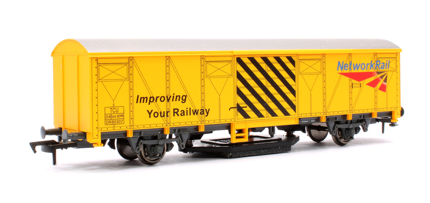Pre-Owned GM4430101 Network Rail Yellow Track Cleaning Wagon