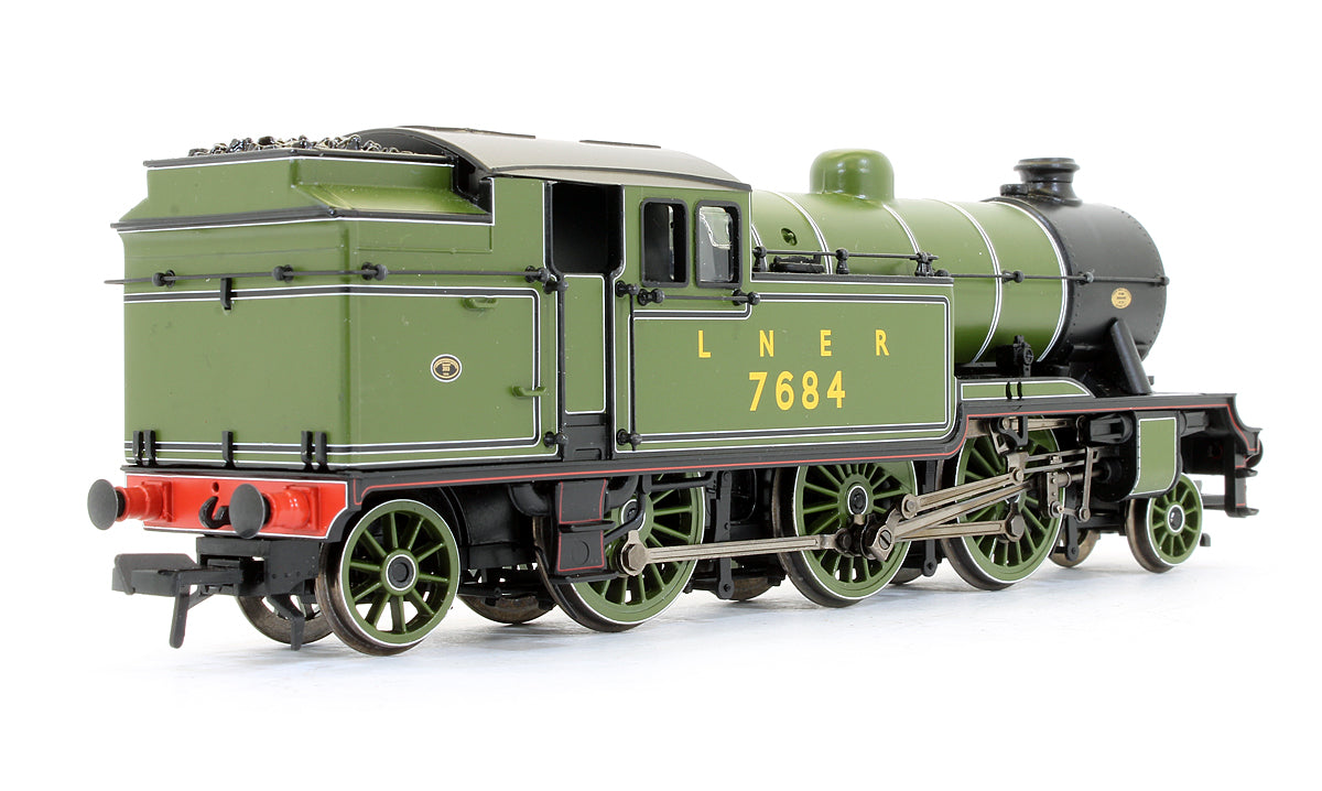 Pre-Owned LNER Class V1 Tank 7684 LNER Lined Green Steam Locomotive
