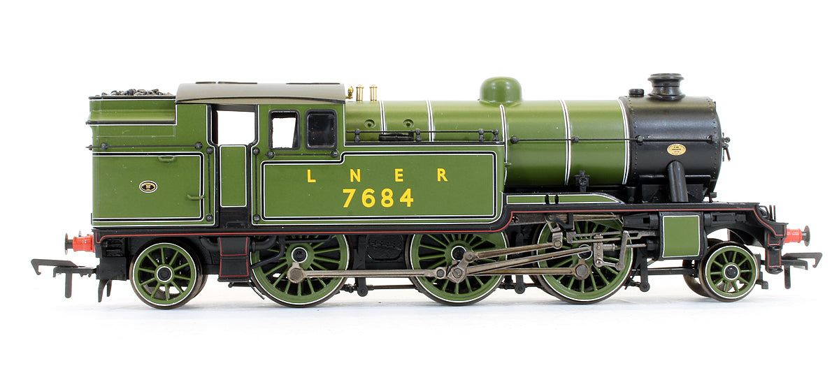 Pre-Owned LNER Class V1 Tank 7684 LNER Lined Green Steam Locomotive