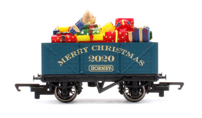 R6988 Pre-Owned Hornby Christmas Wagon - 2020