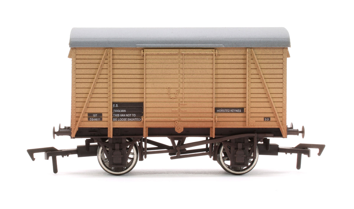 Pre-Owned 10T BR 'DS44611' Vent Van 'Horsted Keynes' - Weathered