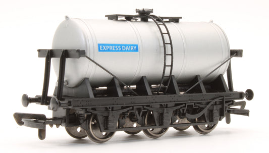 Pre-Owned Express Dairy 6 Wheel Milk Tank Wagon