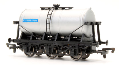 Pre-Owned Express Dairy 6 Wheel Milk Tank Wagon