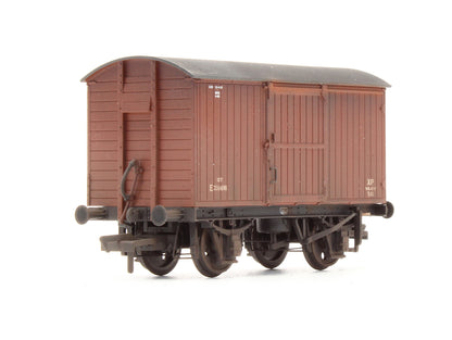 Pre-Owned 12 Ton Ventilated Van BR Bauxite - Early 'E 236698 - Custom Weathered