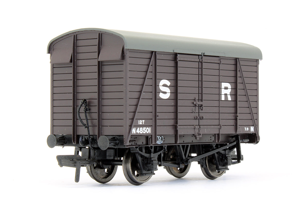 Pre-Owned 12 Ton Southern Planked Vent Van SR (Large Insignia)
