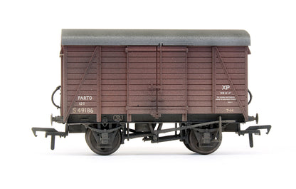 Pre-Owned 12 Ton Southern Planked Vent Van BR (S) Bauxite - Custom Weathered