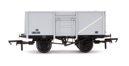 BR 16T Mineral - 1/109 - BR Freight Grey (Original text on black panels) Triple Pack - Pack G