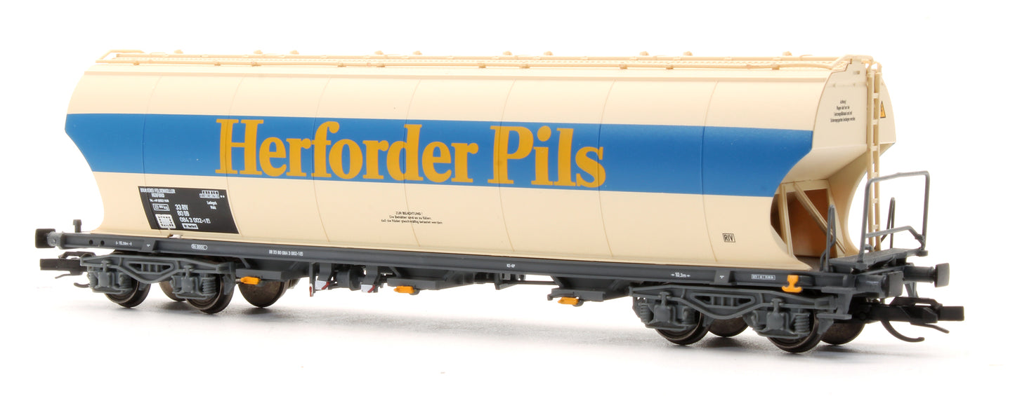 Pre-Owned Set of 2 DB 4-axle silo wagons "Herforder Pils"