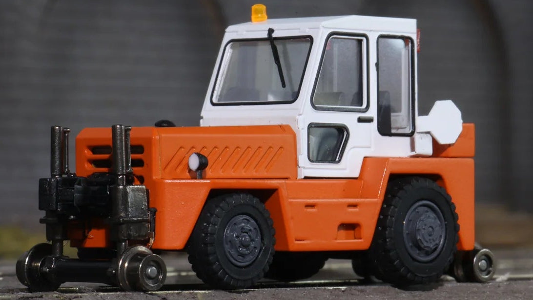 01142001E Road-Rail Vehicle Orange (Small Windows) - DCC Fitted