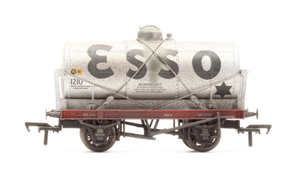 Pre-Owned 14 Ton Tank Wagon With Large Filler 'Esso' - Custom Weathered