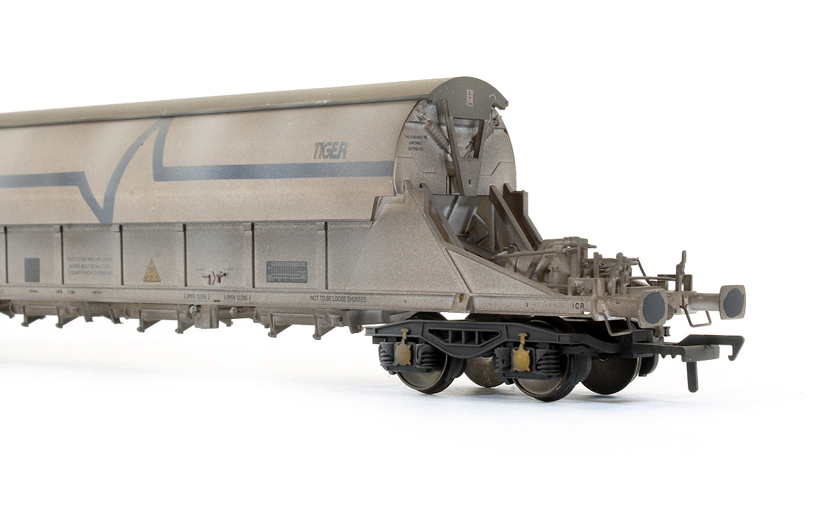 Pre-Owned PBA Tiger Wagon TRL 11623 ECC International White (Weathered)