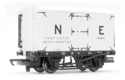 R60350 RailRoad Refrigerator Wagon LNER White