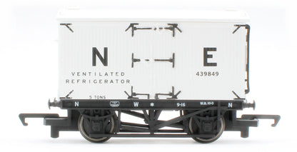 R60350 RailRoad Refrigerator Wagon LNER White