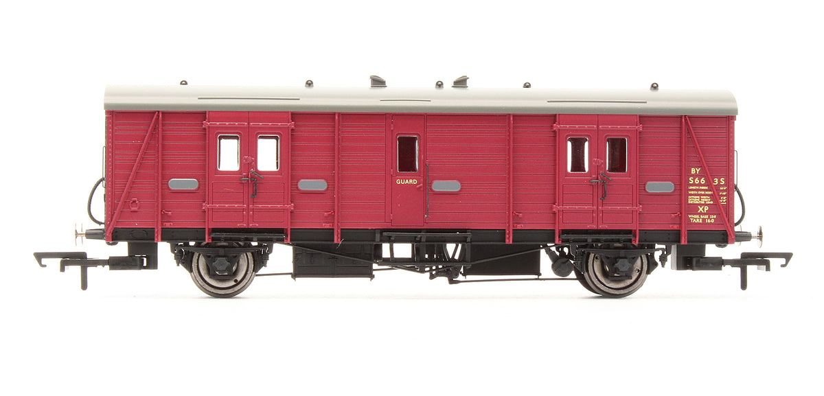 Pre-Owned BR Maunsell Passenger Brake Van C 'S 663 S'