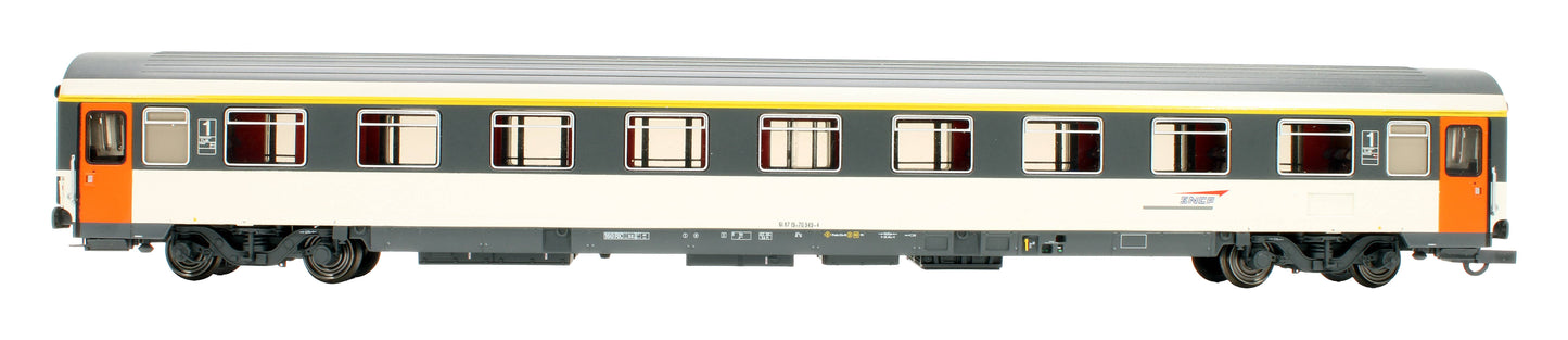 Pre-Owned 40357 SNCF 1st Class Coach '61 87 19-70 949-4'