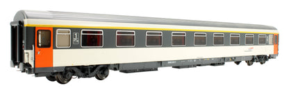 Pre-Owned 40357 SNCF 1st Class Coach '61 87 19-70 949-4'