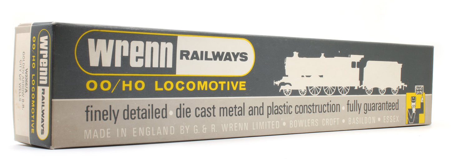 Pre-Owned Golden Arrow BR Green 4-6-2 'City Of Wells' 34092 Steam Locomotive