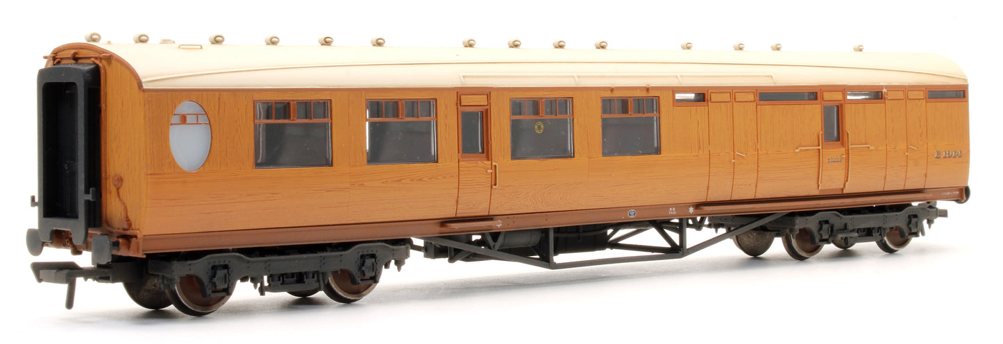 Pre-Owned Thompson 3rd Class Brake Corridor Coach LNER Teak - Custom Weathered