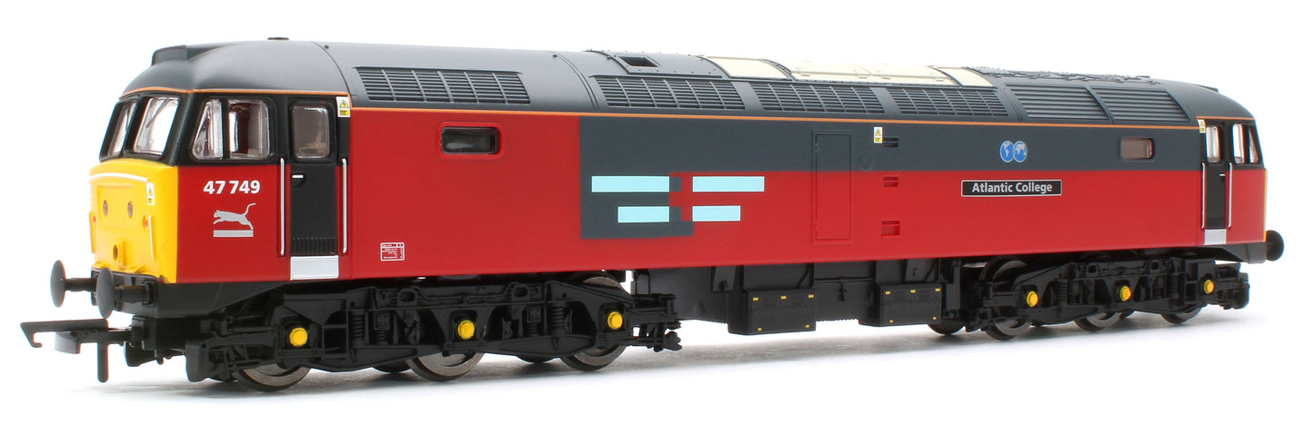 R30543 RailRoad Class 47/7 RES 47749 'Atlantic College' Diesel Locomotive