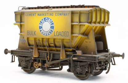 E3003UHW Bespoke Weathered Presflo Wagon 'Blue Circle' Yellow Un-Numbered - Heavy Finish