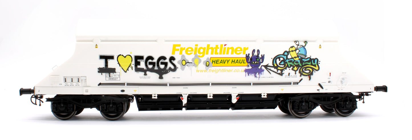 HIA Freightliner White Heavy Haul Limestone Hopper 369027 Graffiti