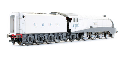 Pre-Owned LNER Silver 4-6-2 A4 'Silver Fox' 2512 Steam Locomotive (DCC Sound Fitted) Black Label Limited Edition