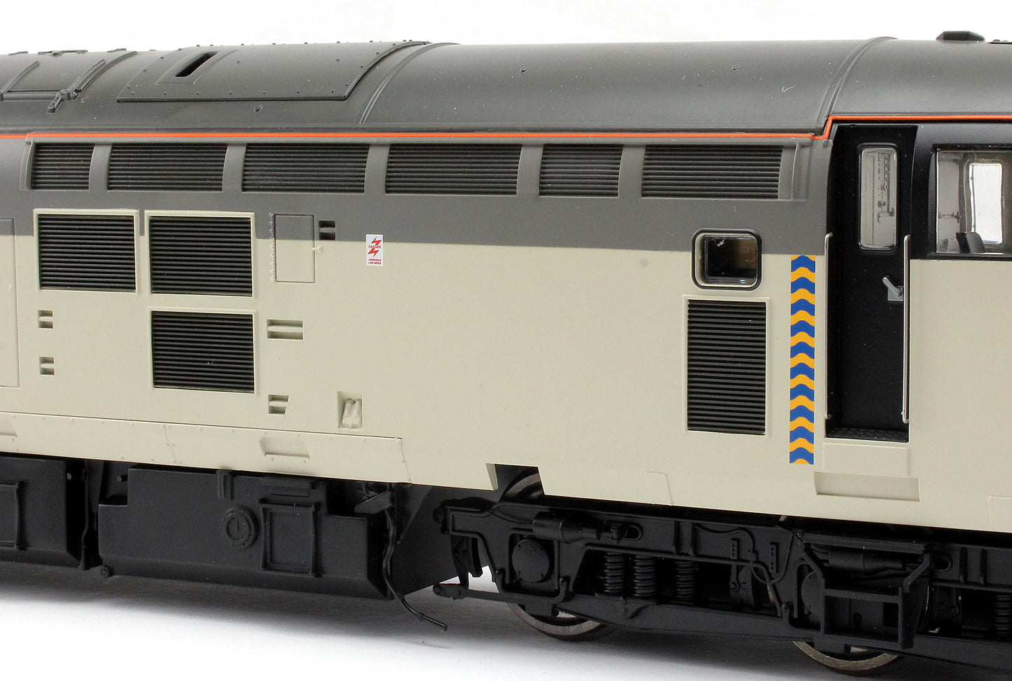 3718 Class 37/0 BR Railfreight Petroleum Sector Triple Grey Centre Headcode Box Unnumbered Diesel Locomotive