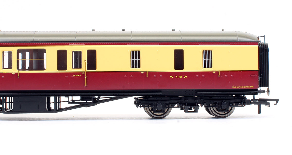 Pre-Owned R4406A BR Hawksworth Brake 3rd Class Coach 'W2138W' Crimson & Cream