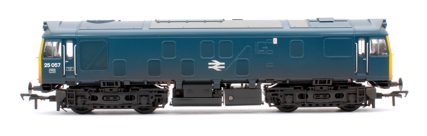 Class 25/1 25057 BR Blue Diesel Locomotive - DCC Sound & Weathered