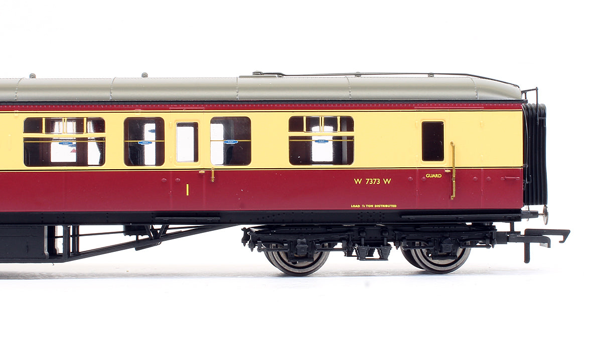 Pre-Owned R4408A BR Crimson & Cream Hawksworth Composite Brake Coach 'W7373W'
