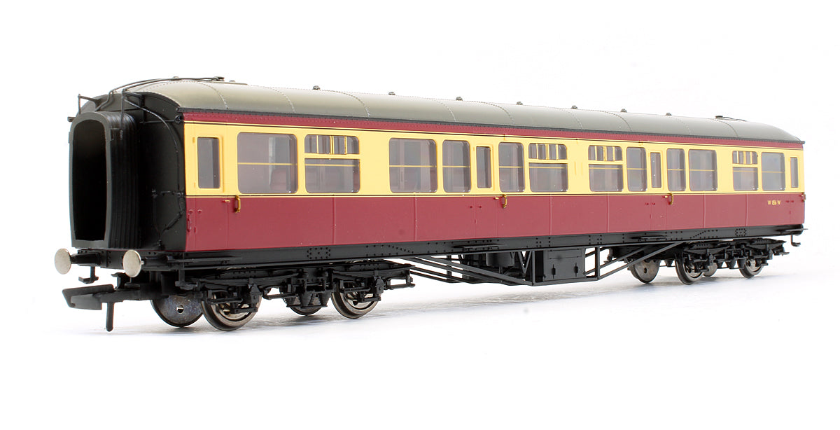 Pre-Owned R4405A BR Crimson & Cream Hawksworth 3rd Class Coach 'W856W'
