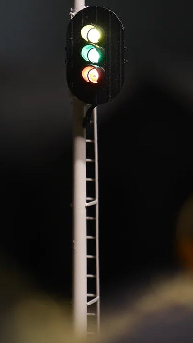 0132F002AE Block Signal (Three-Aspect)