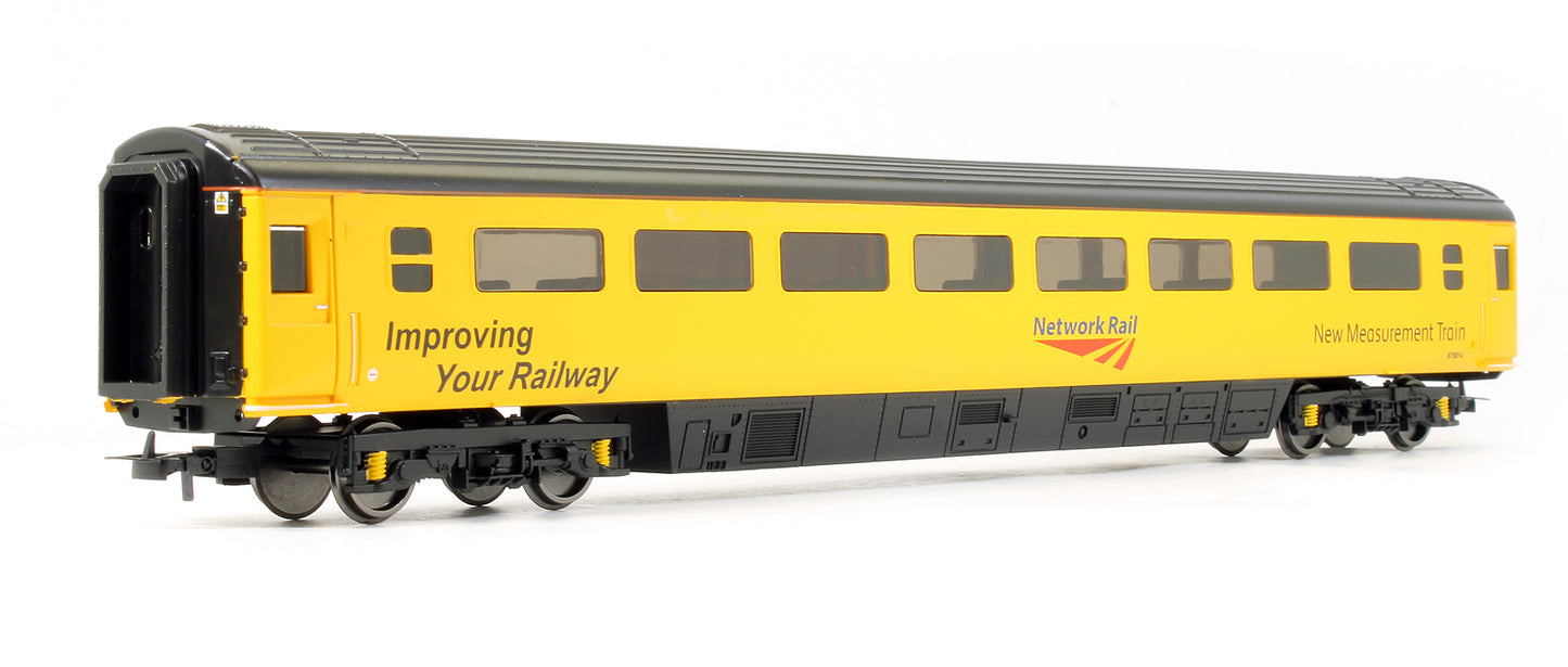 Pre-Owned R4910 Network Rail No. 975814 MK3 Coach
