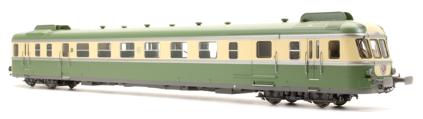 Pre-Owned SNCF RGP II X2712 Diesel Railcar & XR7714 Trailer - DCC Sound